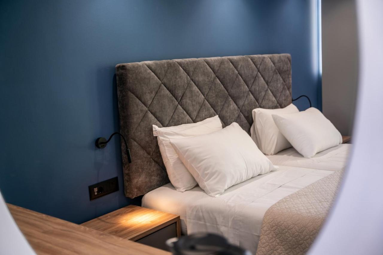 Island City Boutique Hotel Rhodes City ภายนอก รูปภาพ