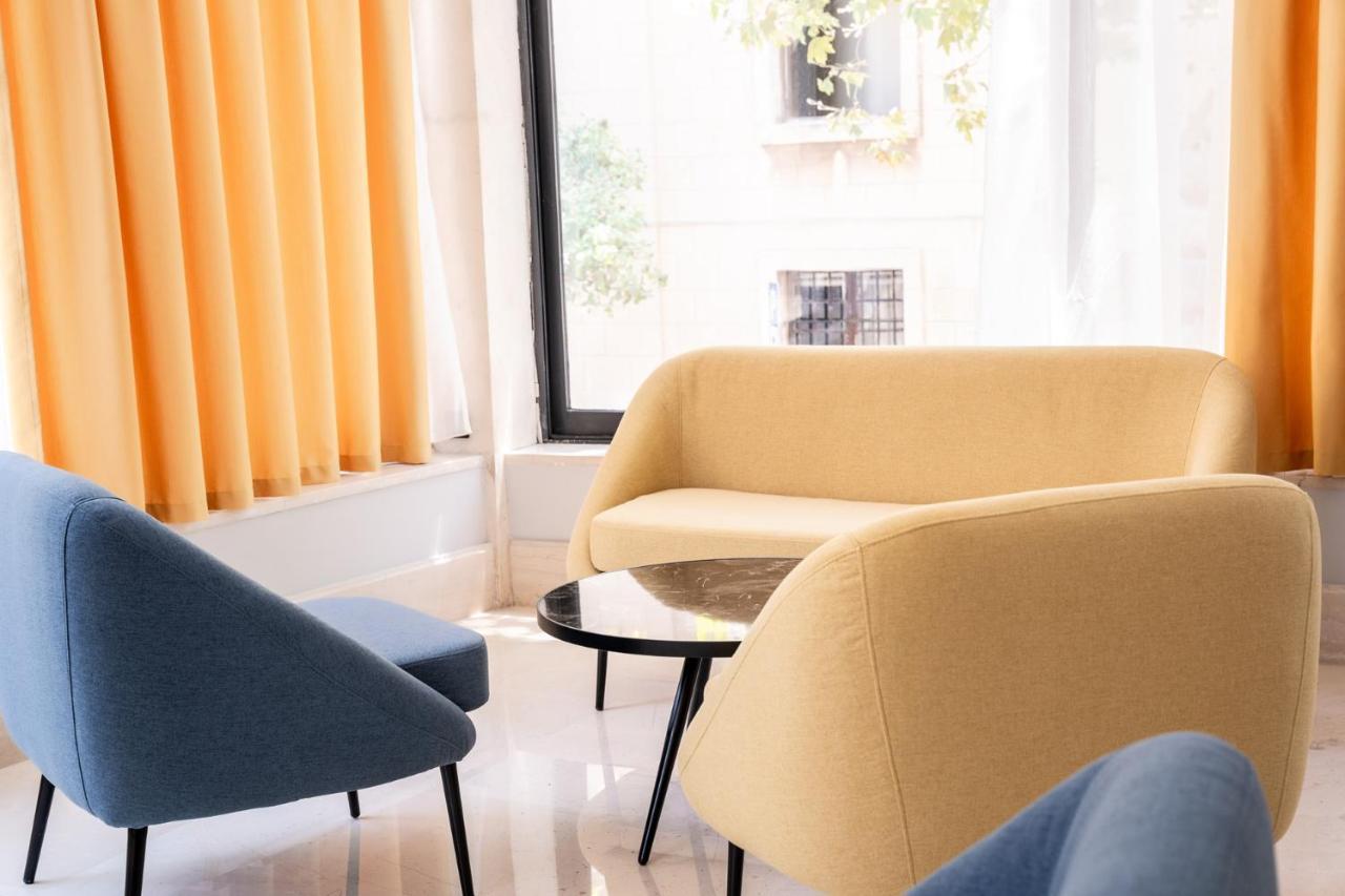 Island City Boutique Hotel Rhodes City ภายนอก รูปภาพ